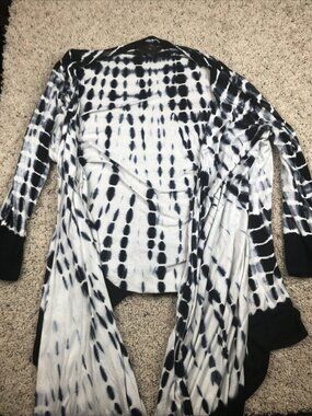 Fenn Wright Manson Women's Size 1X Light Cardigan Open Sweater Blue White